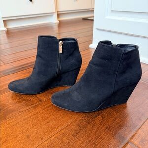 Jessica Simpson Black Suede Ankle Booties